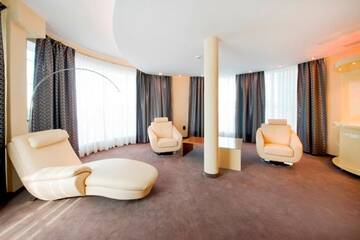Фото номера Апартаменты Отель Hotel Symfonia Osjaków г. Осьякув 8